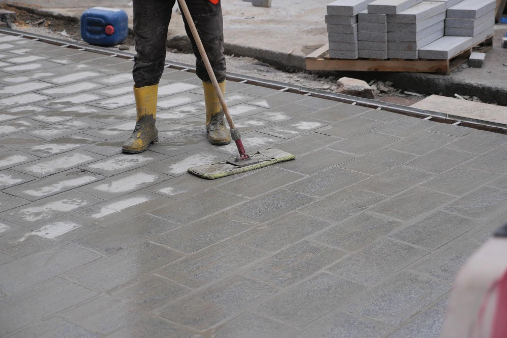 Paver Sealing for bright exterior surfaces in Florida